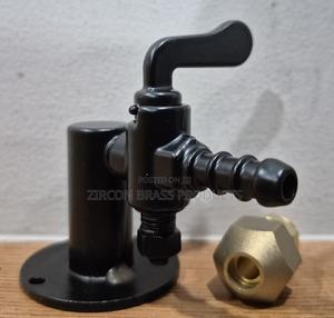 Trusted 1-Way Gas Tap for School Science Labs