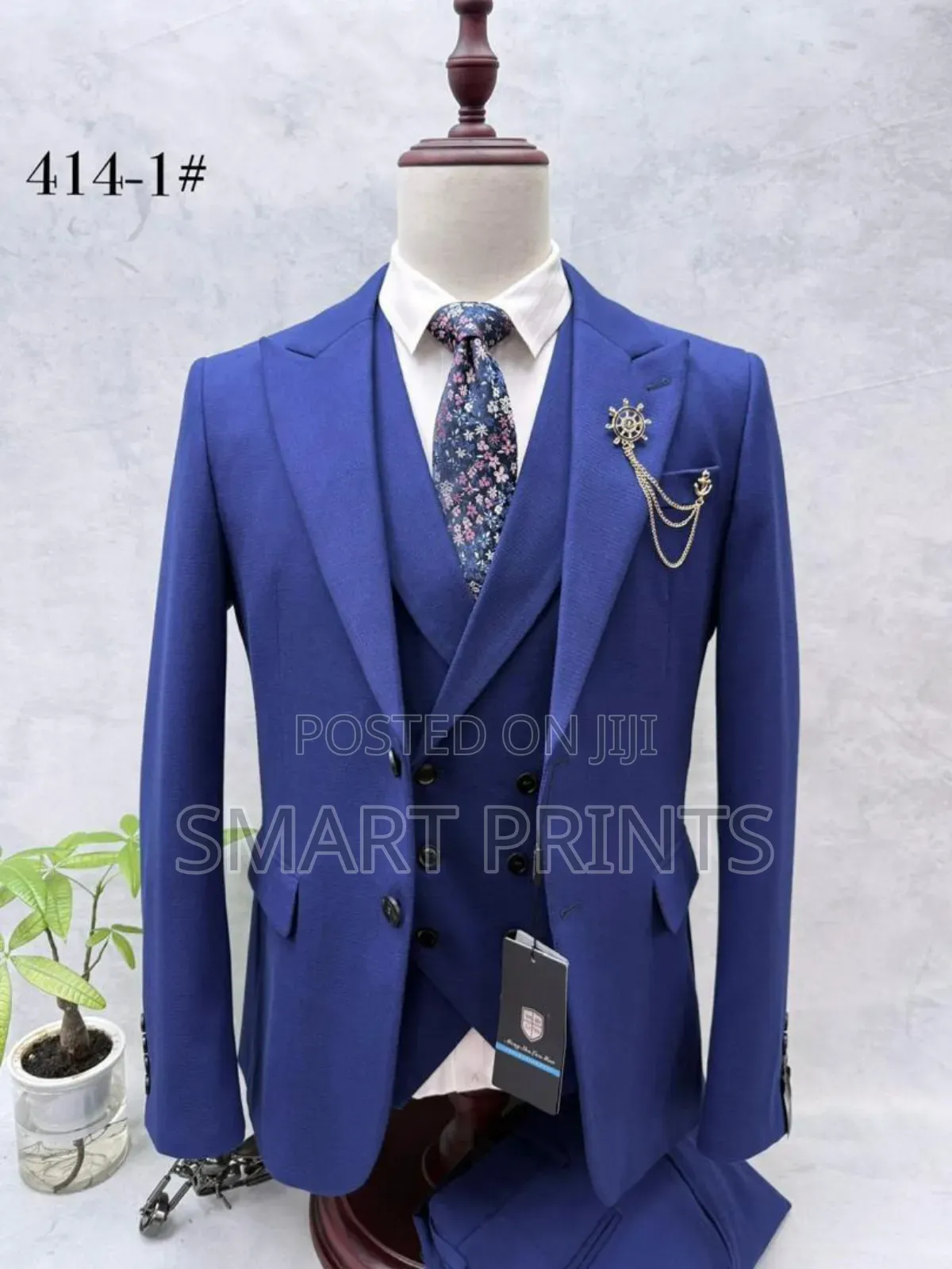 Classic Men’S 3-Piece Suit – Modern Design, Comfortable.