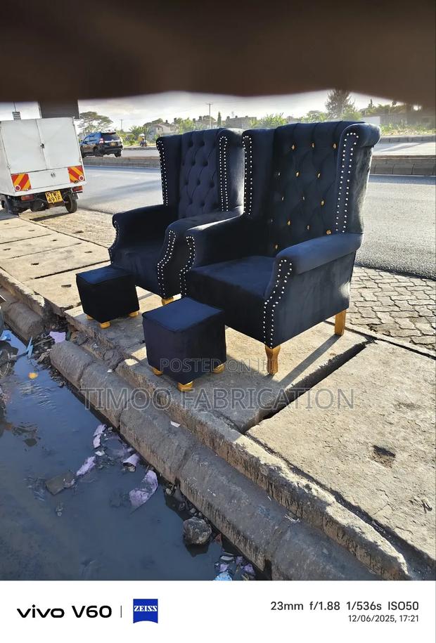 Black King Chairs - main view