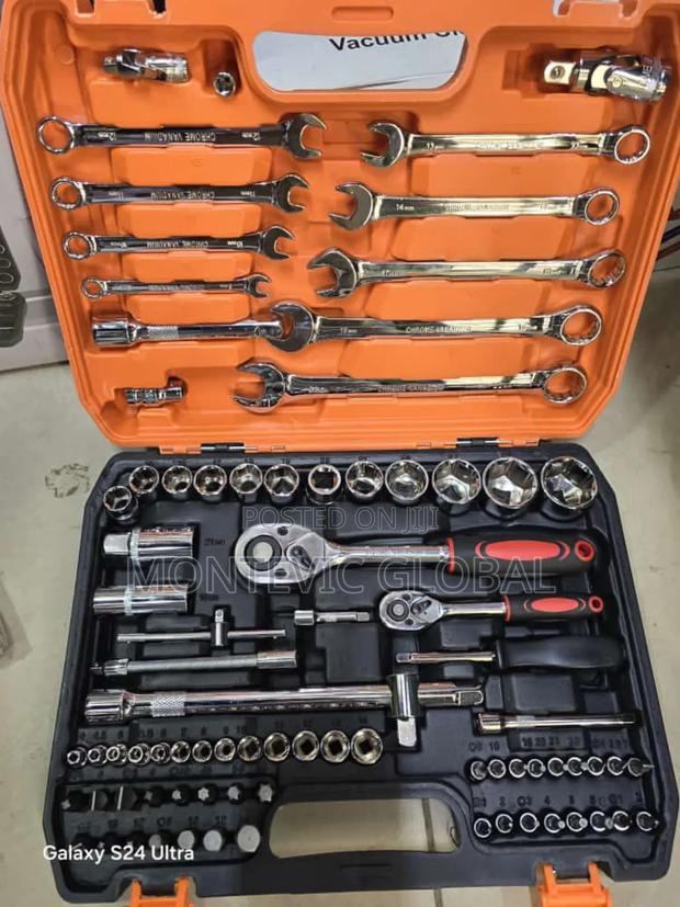 82pcs Toolset Socket Wrench - main view