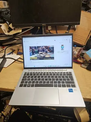 Laptop HP EliteBook 830 G9 16GB Intel Core I5 SSD 256GB