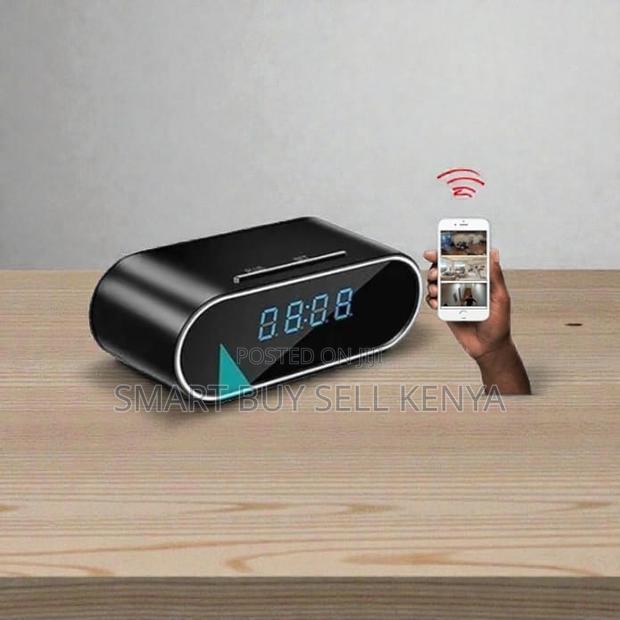 Clear Night Vision Best Performance Wifi Table Clock Hidden Spy Camera