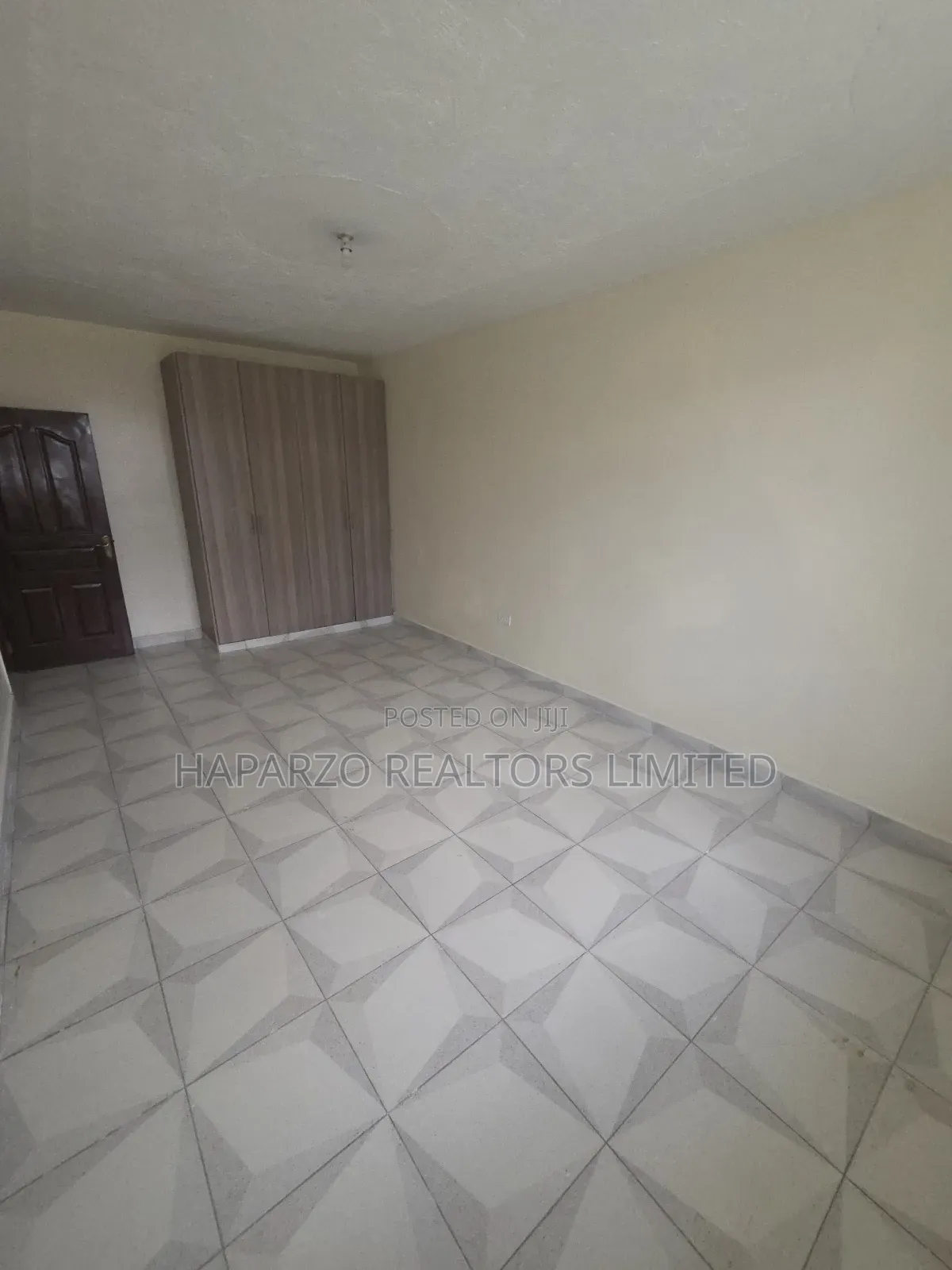 3bdrm Apartment in Utawala for rent