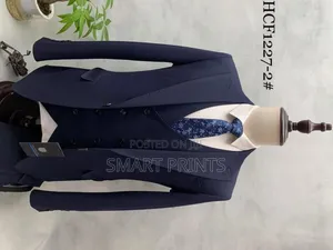 Smart-Fit 3-Piece Suit – Ideal for Grooms and Groomsmen.