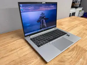 Laptop HP EliteBook 840 10 16GB Intel Core I7 SSD 512GB