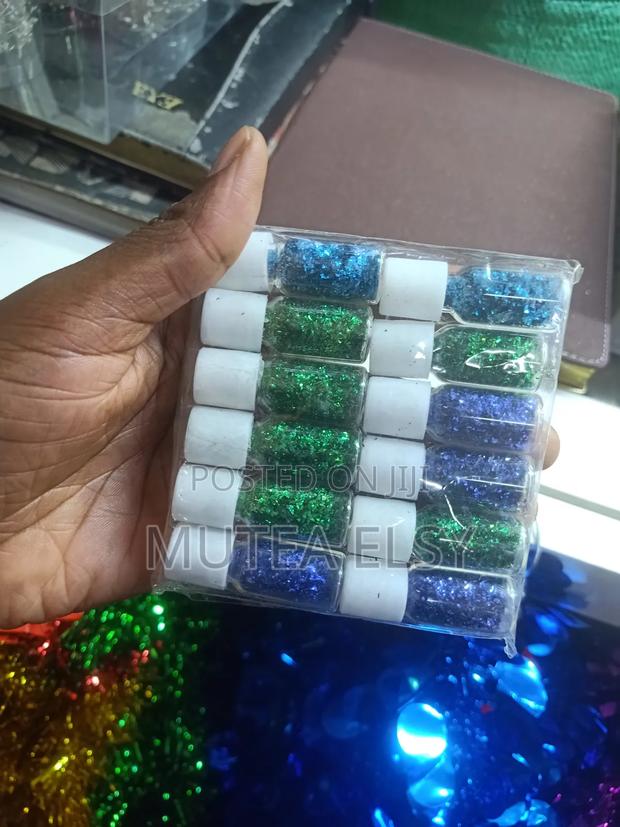12 PCS of Multicoloured Glitters - main view