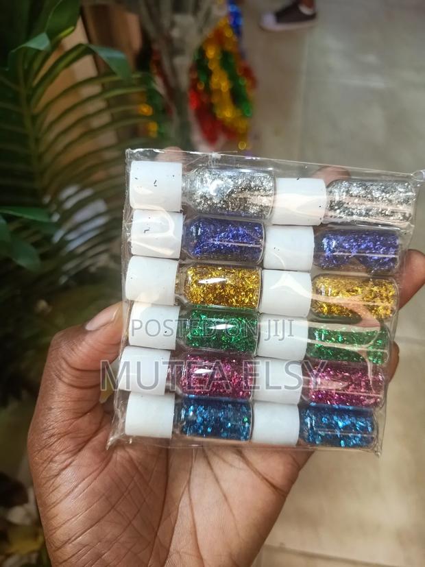 12 PCS of Multicoloured Glitters - thumbnail 2