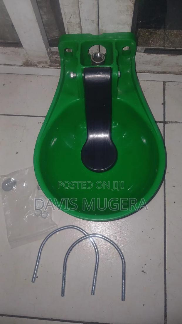 Automatic Cow Water Bowl – Self-Filling Drinker for Livestock - thumbnail 4