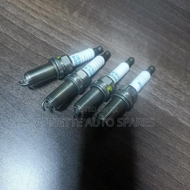 Toyota Hiace 7l 1tr Spark Plugs - thumbnail 4