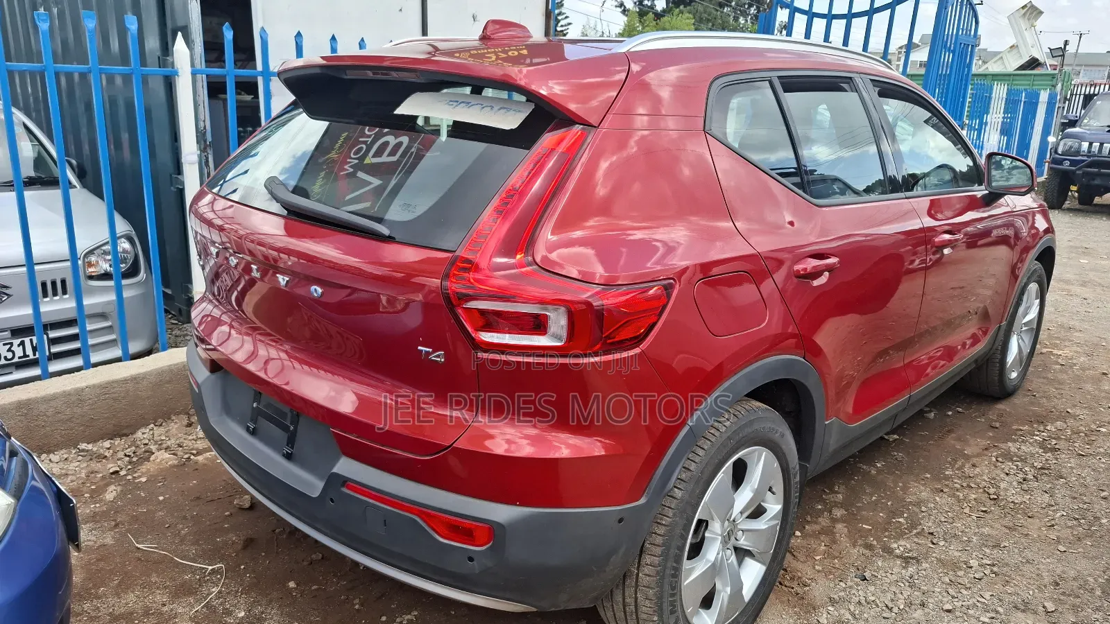 Volvo XC40 T5 Petrol AWD 2018 Red