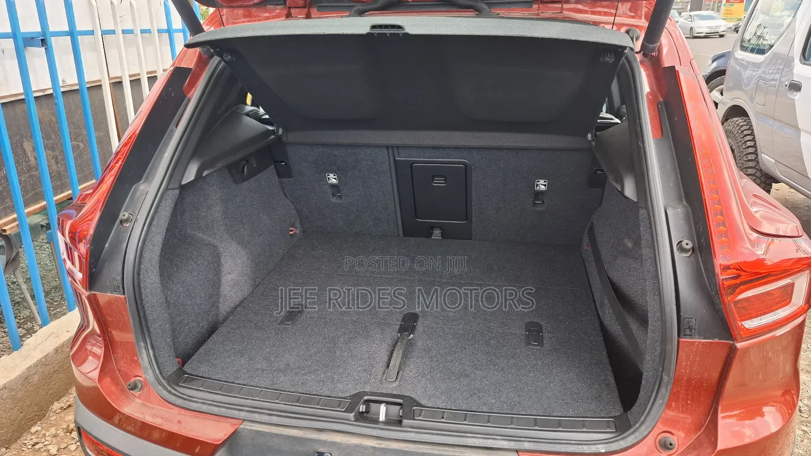 Volvo XC40 T5 Petrol AWD 2018 Red