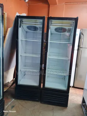 Showcase Chiller 280litres