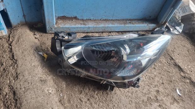 Demio Headlight (Adjuster) 2015/2016/2017/2018 Headlight - thumbnail 3