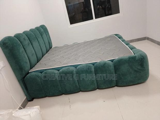 Regal Comfy Bubble Bed 5 by 6 Ft - main view