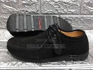 Clarks Suede Sneakers Wallabee