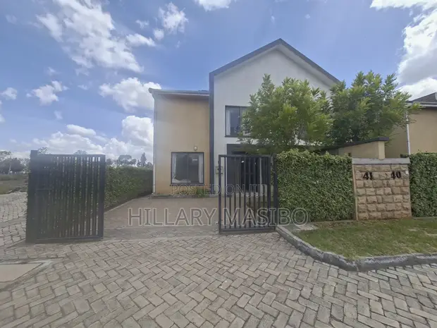 4bdrm Townhouse/Terrace in Green Valley Estate, Katani for sale