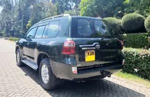 Toyota Land Cruiser 2016 Gray