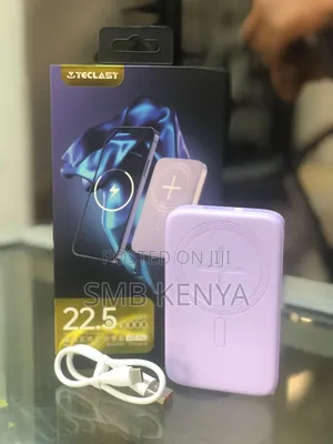 W10 Pro Fast Charging Wireless Power Bank
