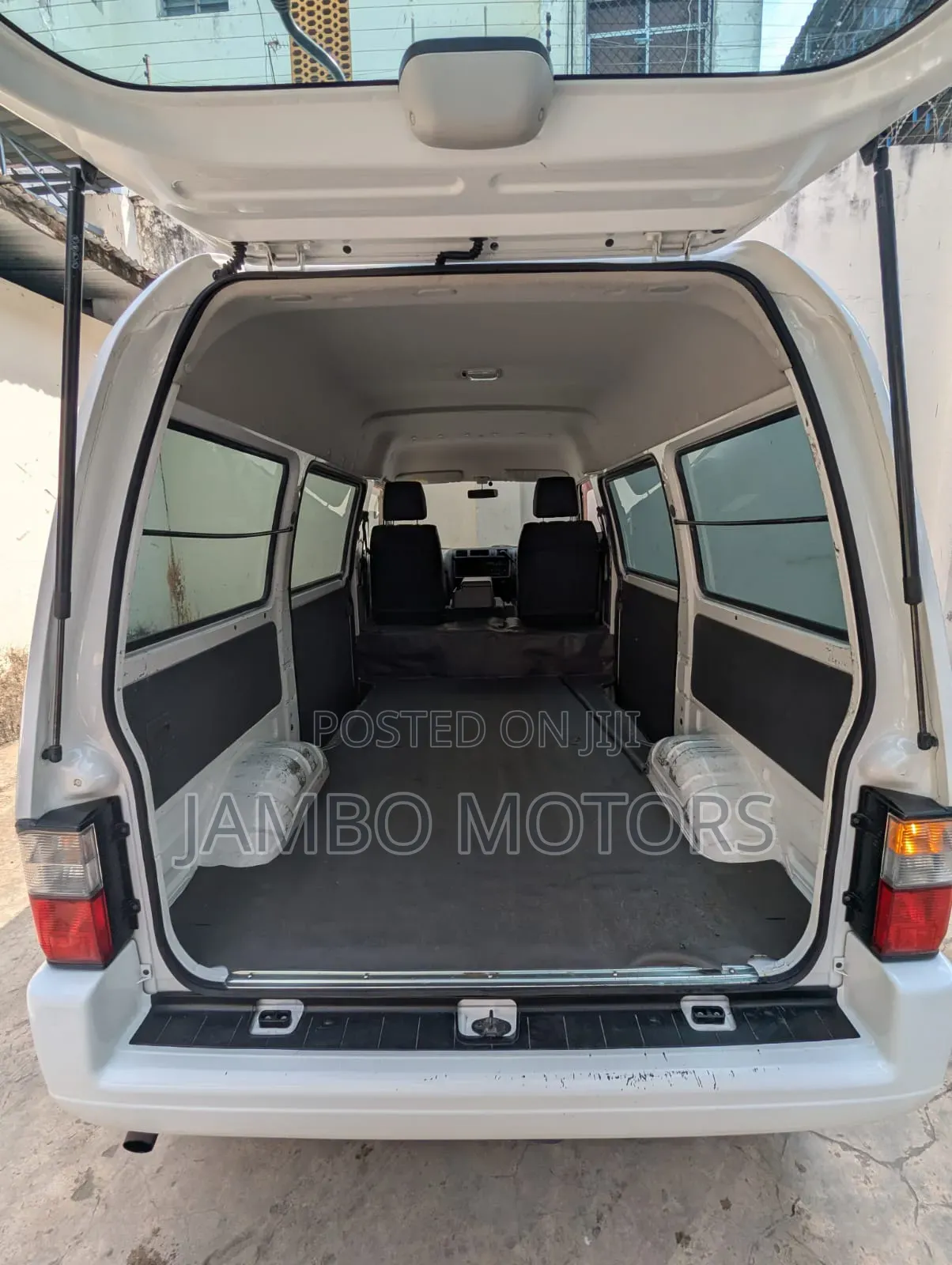 Mazda Bongo 2019 White