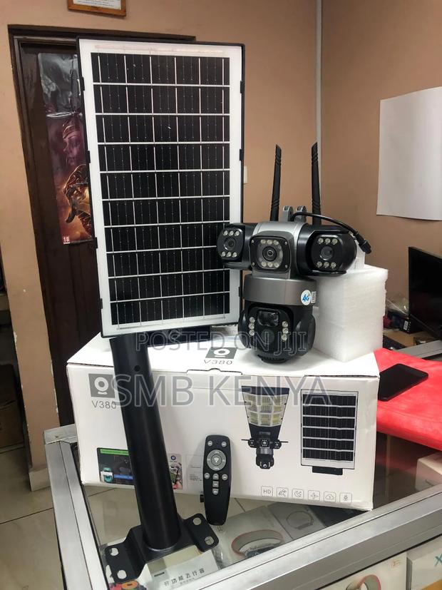 V380 Pro Solar Cctv Light Sim Card Enabled - thumbnail 2
