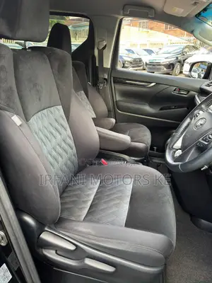 Toyota Vellfire 2018 Black