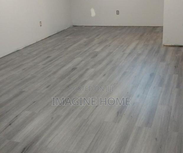 Office and Rooms Vinly Flooring Matt Mkeka Wa Mbao