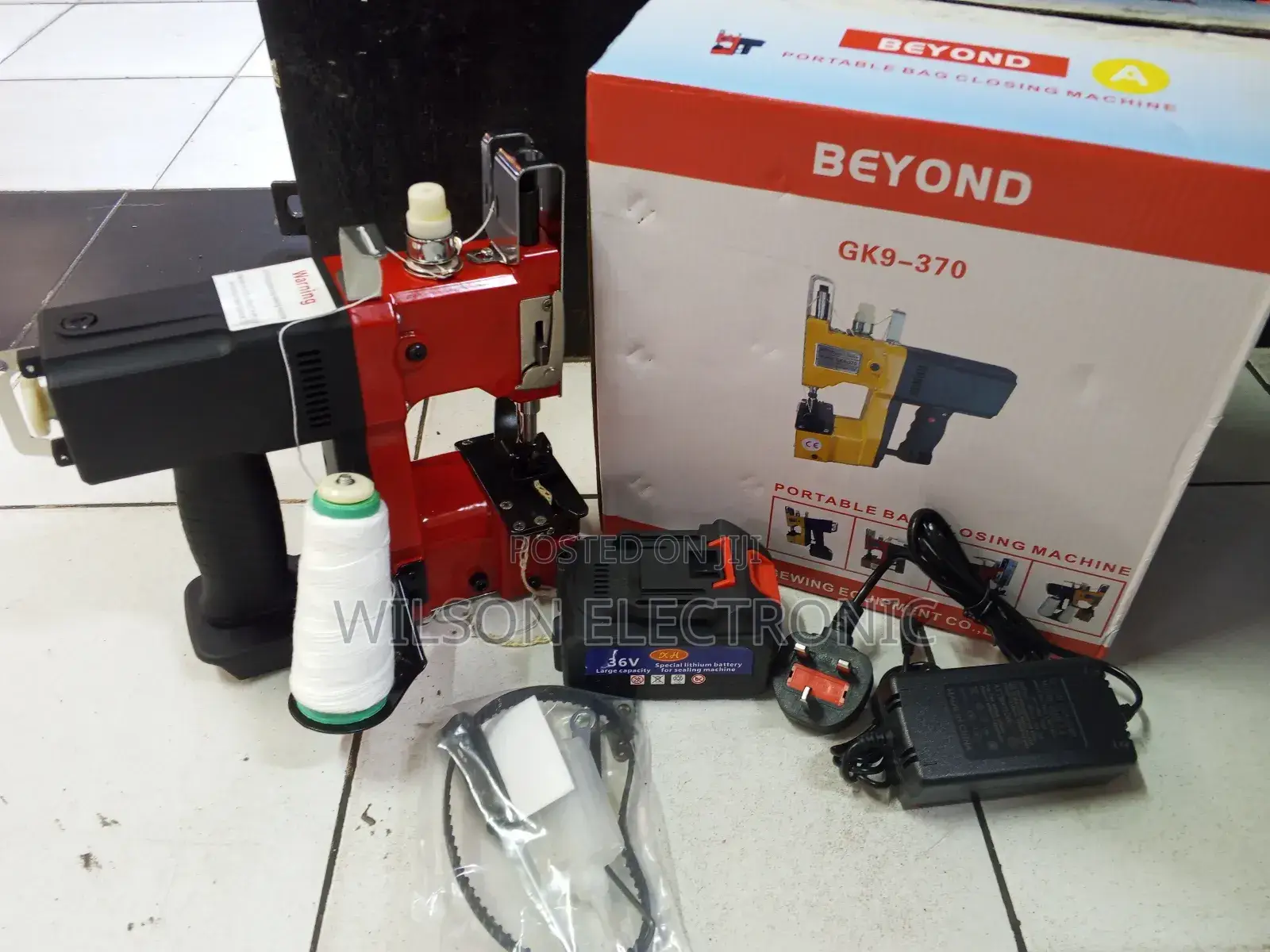 Bag Closer Machine. Rechargeable Bag Closer