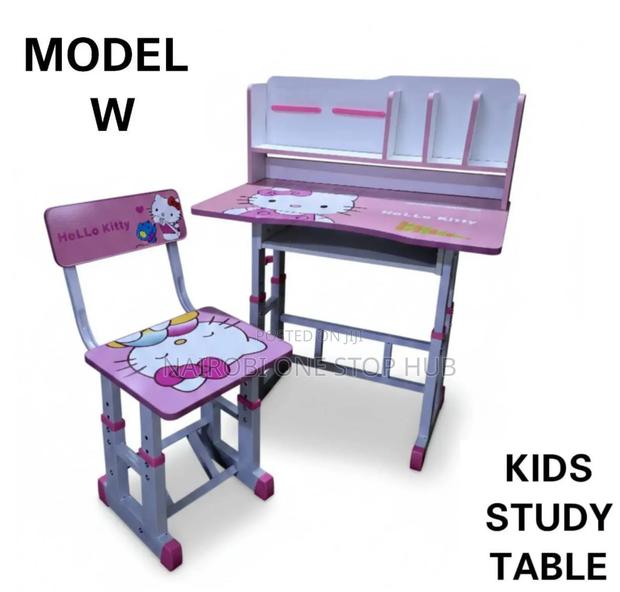 Hello Kitty-Themed Study Table and Chair Set for Children. - main view