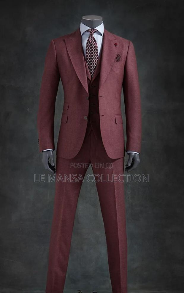 Executive Men's Suit - thumbnail 2