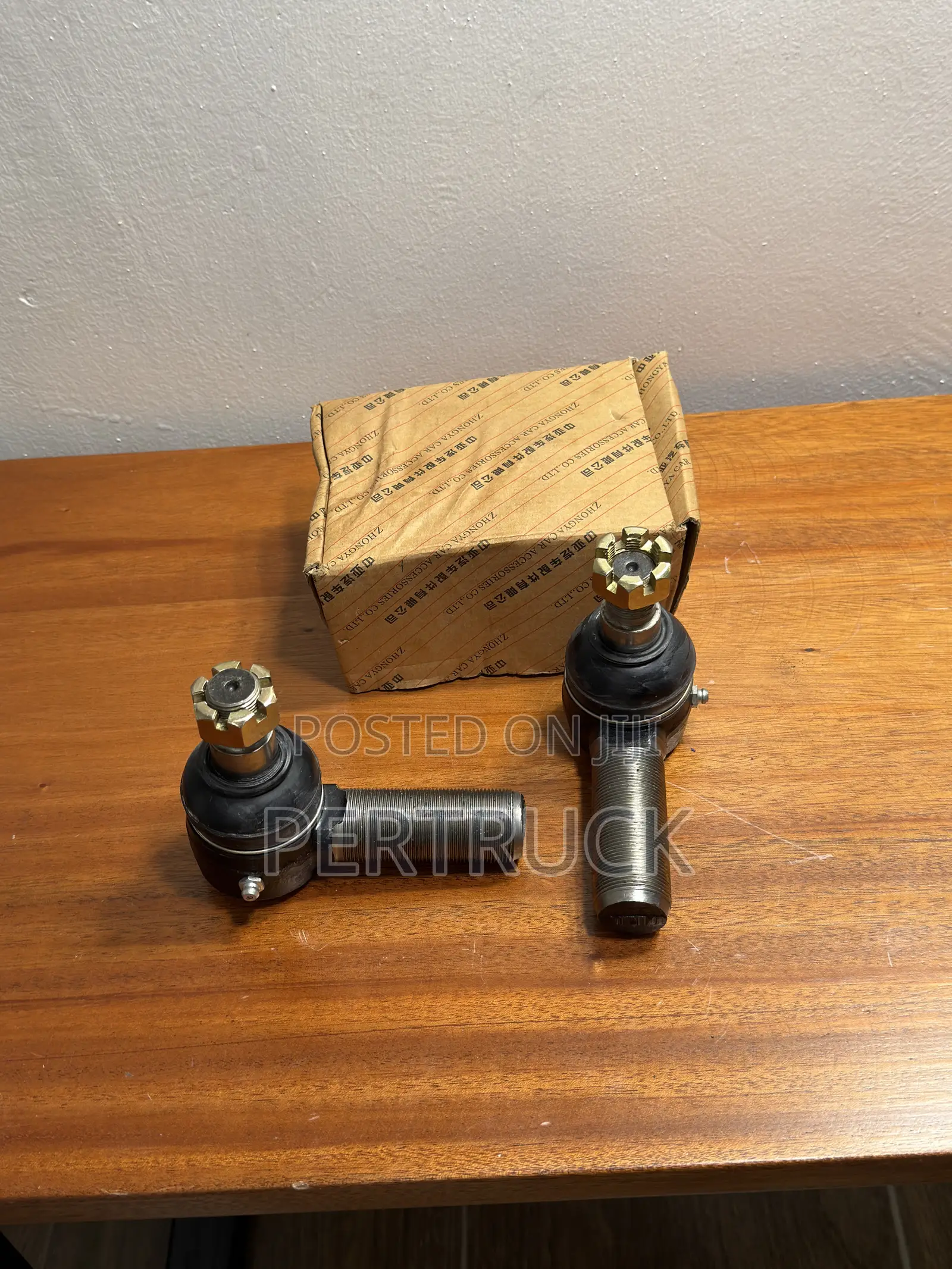 Tie Rod Ends/Track Rod Ends/Ball Joints for Sinotruck Howo/Mercedes