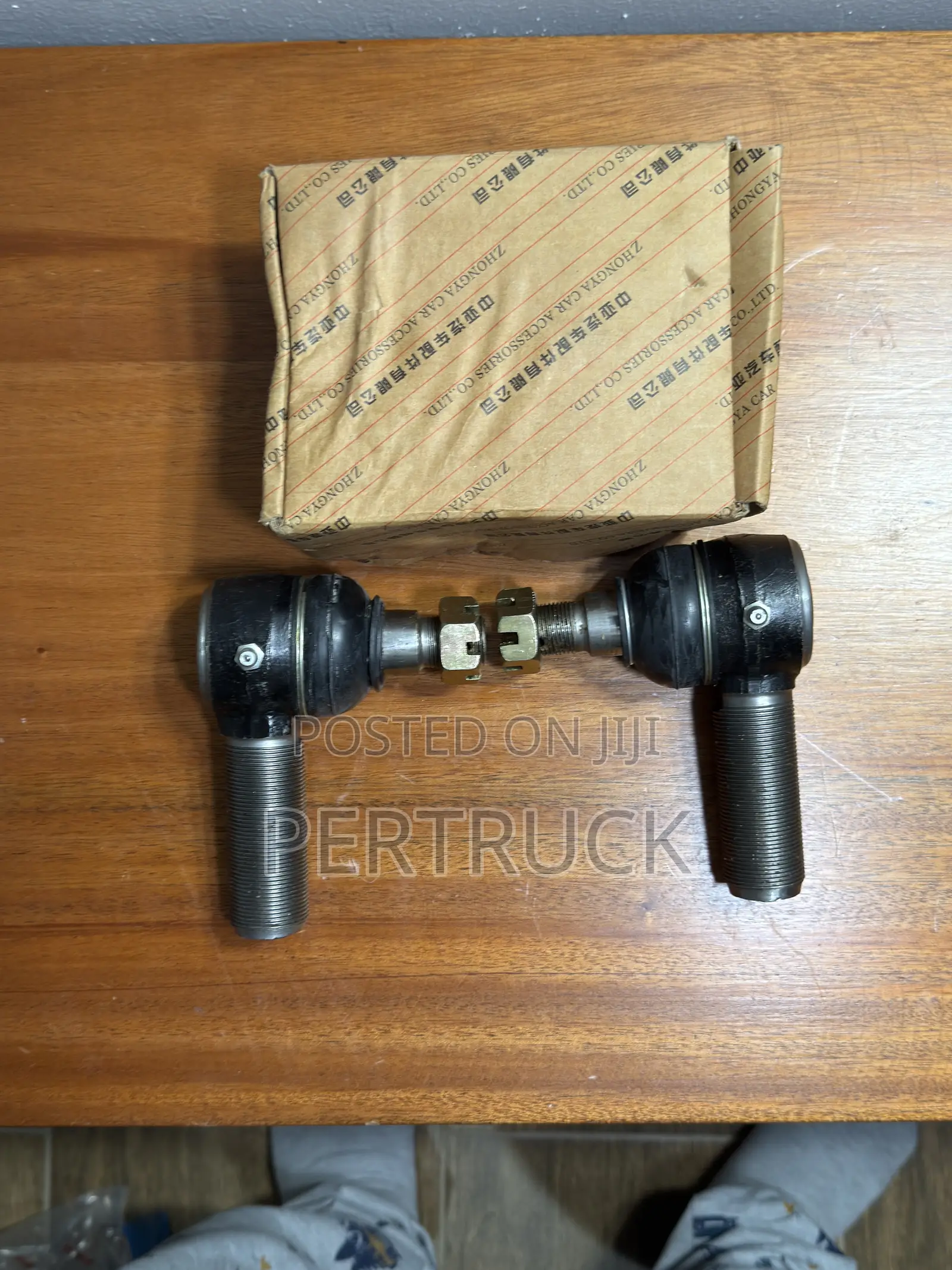 Tie Rod Ends/Track Rod Ends/Ball Joints for Sinotruck Howo/Mercedes