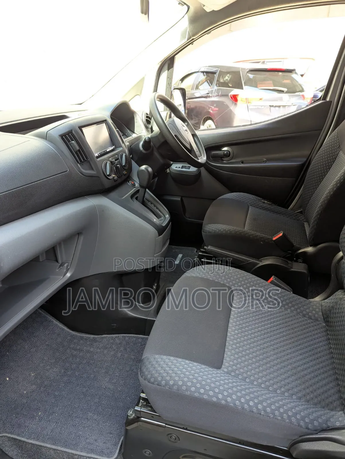 Nissan NV200 2019 Grey