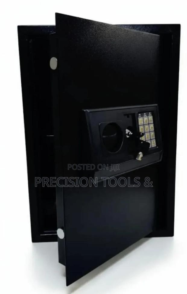 Safe Box Model 50e – Secure Lockable Storage for Home and Office