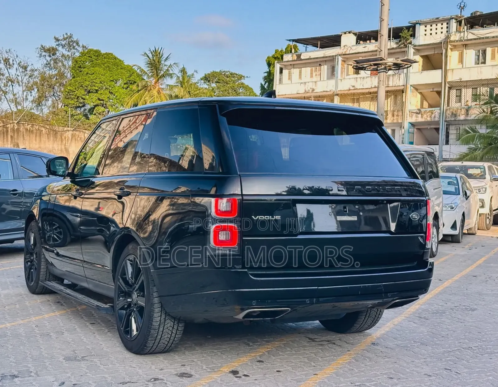 Rover Land 2019 Black