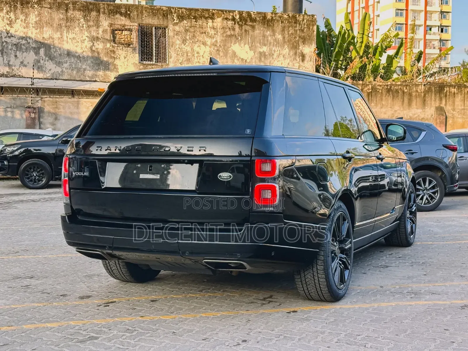 Rover Land 2019 Black