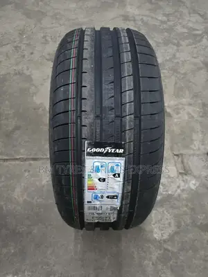 235 /45 R17 Goodyear Tyres (Highway).