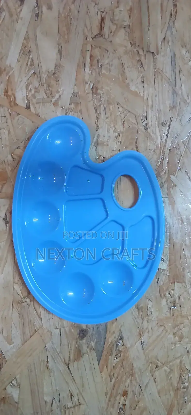 Blue Mixing Paint Pallete
