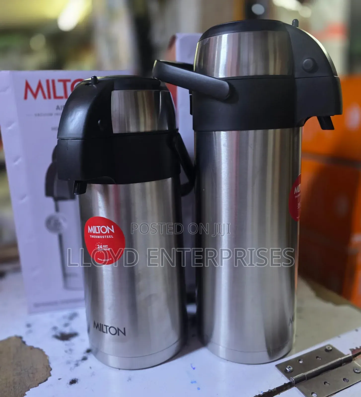 4 Litres Milton Airport Unbreakable Flasks