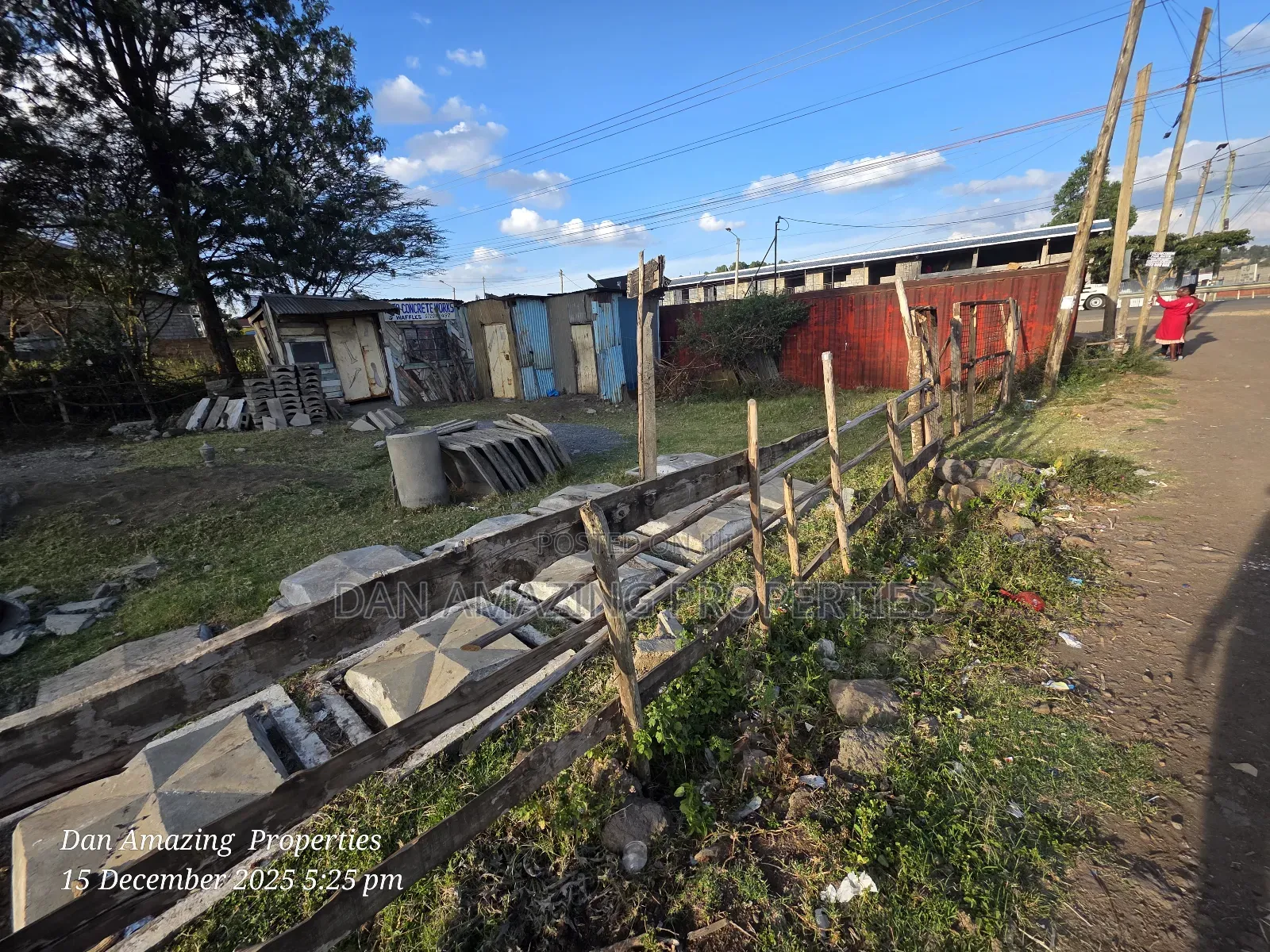 1/4 Acre Plot Touching Tarmac Matasia Town for Sale