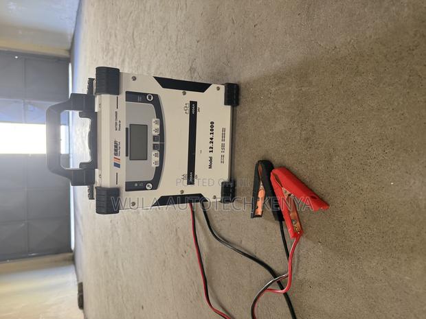 12v and 24v Vehicles Battery Suitable Charger