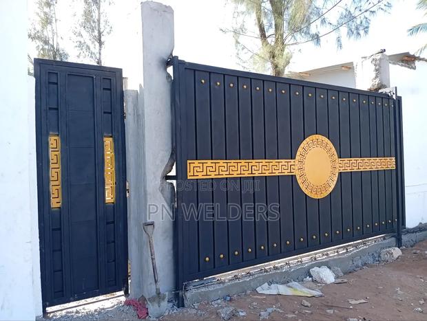 Modern Sliding Gate