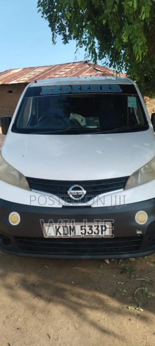 Nissan NV200 2015 White