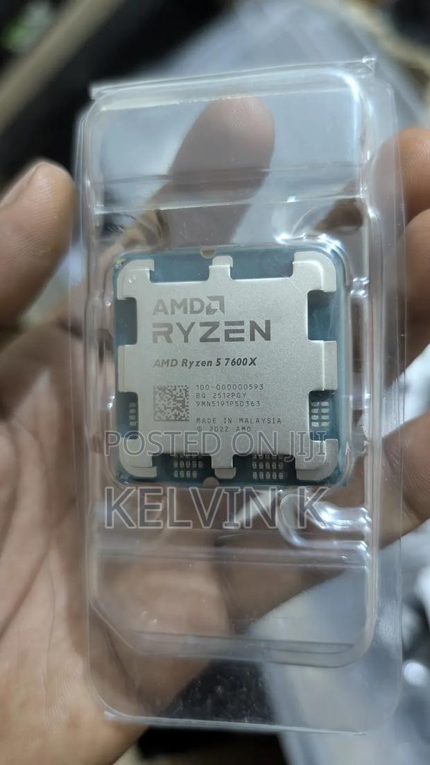 Amd Ryzen 5 7600x 6 Core Processor - thumbnail 2