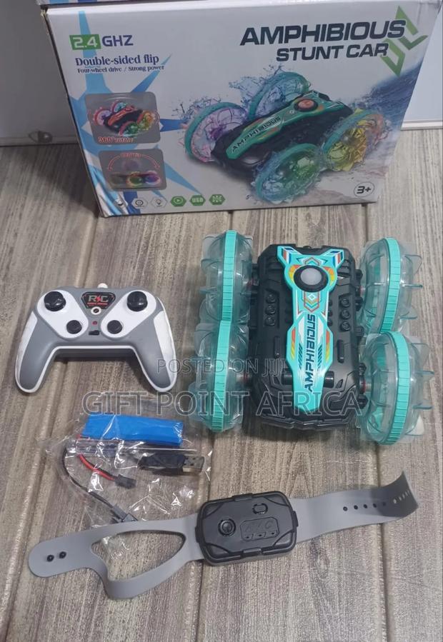 Rechargeable Remote Controlled Amphibious Stunt Car For Kids