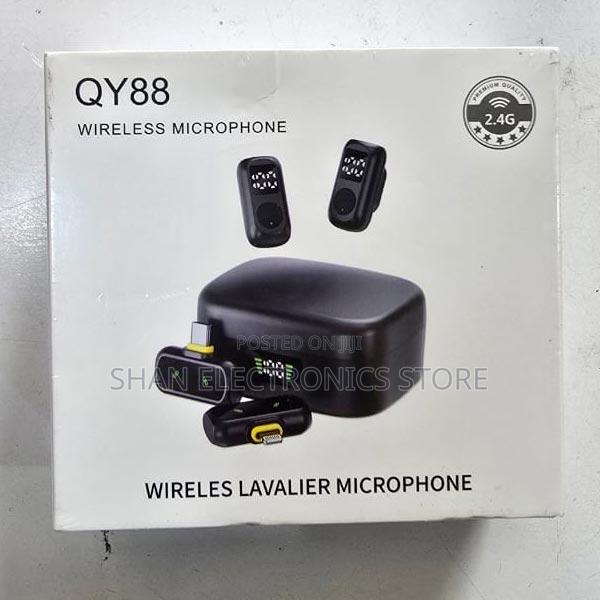 Qy88 Wireless Microphon Anc Magnetic Dual Receiver Mic Charging Case