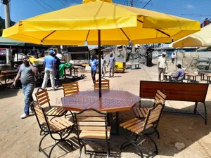 Kite Runner 8-Seater Garden Outdoor Umbrella Shades