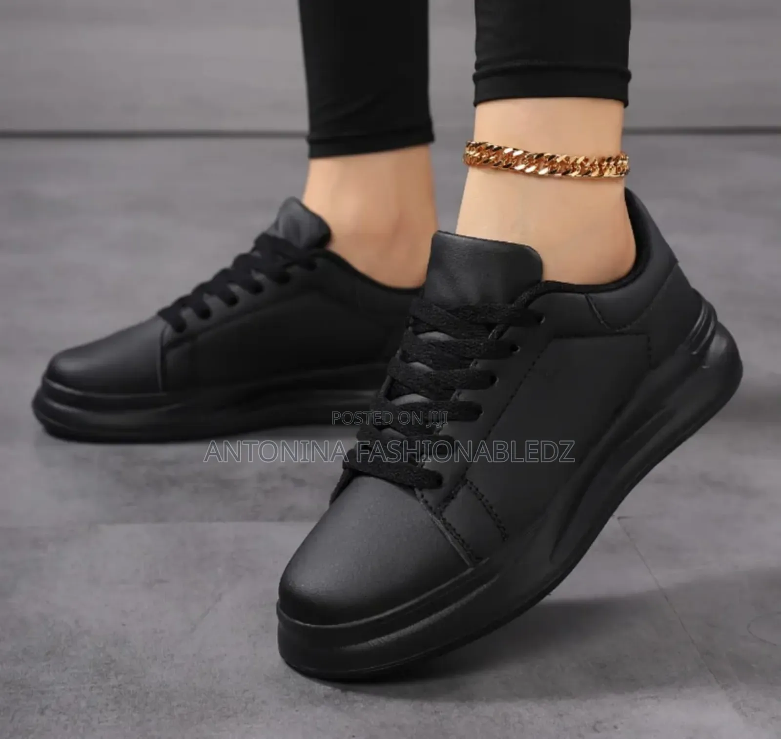 Unisex Sneakers White and Blacksize 37-45