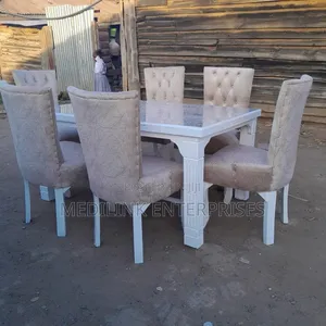 Chester Chairs 6-Seater Dinning Table Set