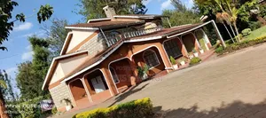 Furnished 5bdrm Mansion in Thome Estate for sale