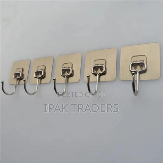 5pcs Stainless Steel Wall Hanging Hooks.